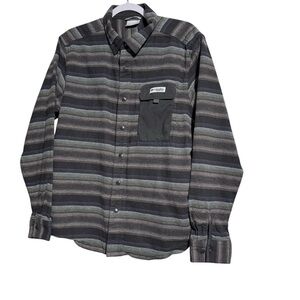 Columbia PFG Snap-Up Shirt – Men’s Large - Long Sleeve